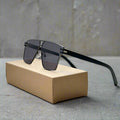 Gun Black // Gray